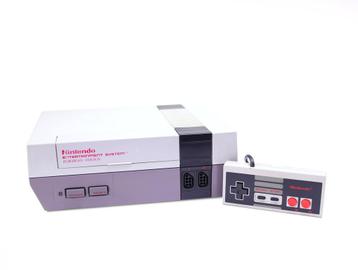 NES - Nintendo Console [Refurbished] beschikbaar voor biedingen