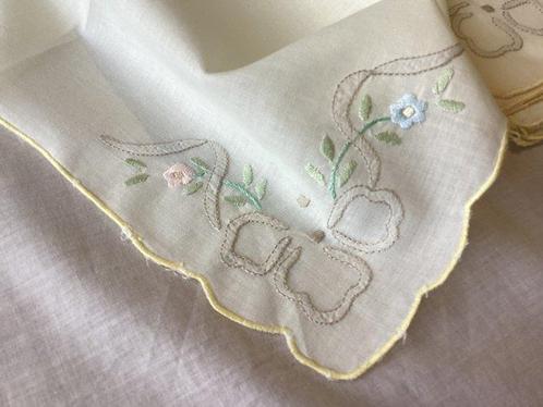 Tafelkleed (9) - 280 cm - 160 cm, Antiek en Kunst, Antiek | Kleden en Textiel