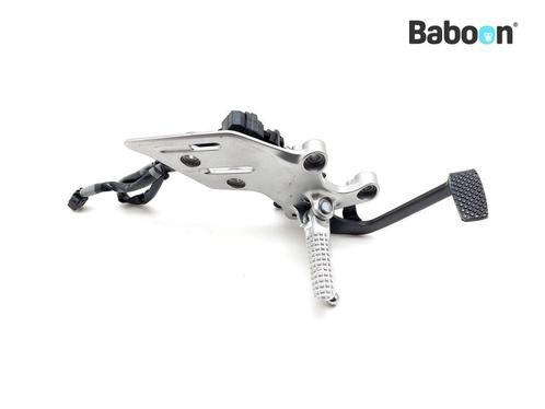 Schetsplaat Rechts Voor Yamaha MT 09 SP 2023 (MT-09), Motoren, Onderdelen | Yamaha, Gebruikt, Verzenden