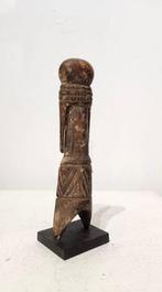 Statuette en os - Moba - Togo