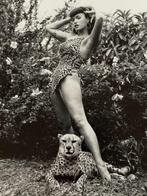 Bunny Yeager (1929-2014) - Pin-Up Bettie Page in Key