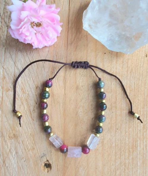 Handgemaakte dames edelsteen armband - boho style -, Sieraden, Tassen en Uiterlijk, Armbanden