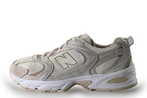 New Balance Sneakers in maat 43  | 10% extra korting, Kleding | Dames, Schoenen, Overige kleuren, Gedragen, Sneakers of Gympen