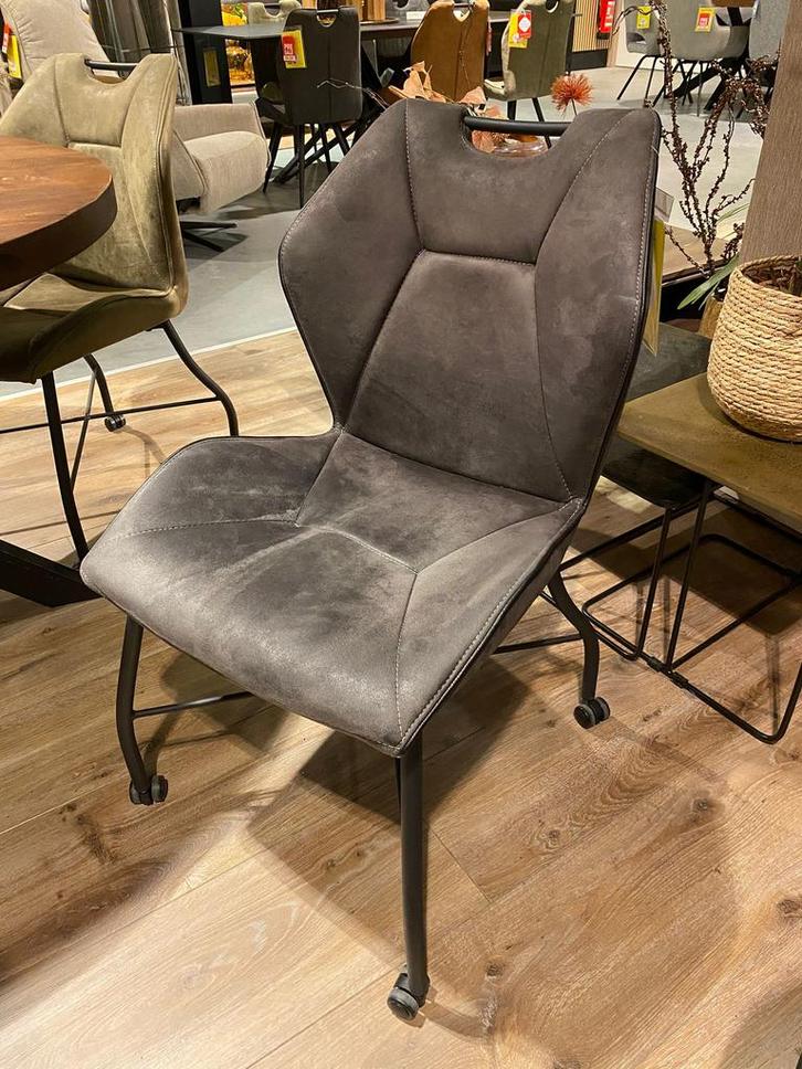 Eetkamerstoel met handgreep en wielen Bransan, Huis en Inrichting, Stoelen, Nieuw, Ophalen of Verzenden