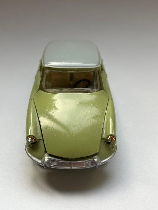 Dinky Toys 1:43 - Modelauto - Dinky Toys France 530 Citroën, Hobby en Vrije tijd, Modelauto's | 1:5 tot 1:12