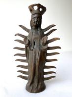 Beeldje - Bronzen Mariabeeld omringd met Zonnestralen, Antiek en Kunst, Antiek | Boeken en Bijbels