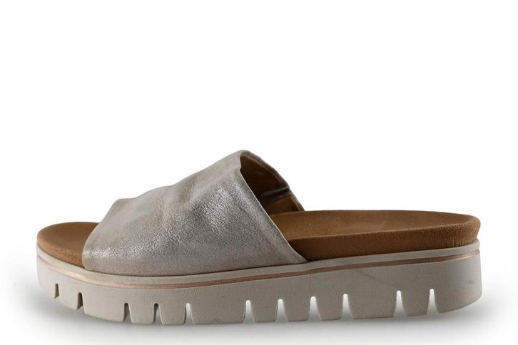 Gabor Slippers in maat 38½ Beige, Kleding | Dames, Schoenen, Beige, Zo goed als nieuw, Slippers, Verzenden