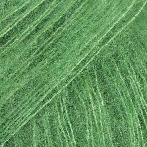 DROPS Kid-Silk Uni Colour - 48 papegaai groen - Mohair Gar, Hobby en Vrije tijd, Breien en Haken, Ophalen of Verzenden