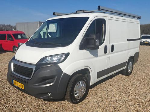 Peugeot Boxer 330 2.2 HDI L1H1 Camera , navi , cruise ,apk m, Auto's, Bestelauto's, Dealer onderhouden, Lease, Zwart, Handgeschakeld