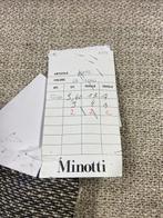 Minotti - Hoogwaardig! Prachtige stof MINOTTi, artikel Nattè, Antiek en Kunst, Antiek | Kleden en Textiel
