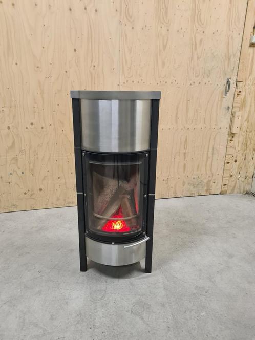 MOOIE DESIGN HOUTKACHEL VAN HET MERK CERA DESIGN, Huis en Inrichting, Kachels, Houtkachel, Hout, Gebruikt, Vrijstaand, Ophalen