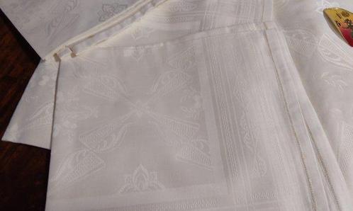 Tafelkleed (11) - 250 cm - 135 cm - Tafellaken en servetten, Antiek en Kunst, Antiek | Kleden en Textiel