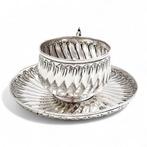 Savard & Cie - French fluted silver timable cup and saucer, Antiek en Kunst