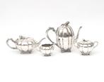Vierdelig zilveren theeservies, Voorschoten, 1964-1966, Antiek en Kunst