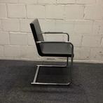 Tweedehands vergaderstoel zwart leder, met chroom slede, Huis en Inrichting, Stoelen, Gebruikt, Zwart, Leer, Ophalen of Verzenden