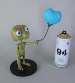 Truteau (1970) - Alien With Ballon (Blue), Antiek en Kunst
